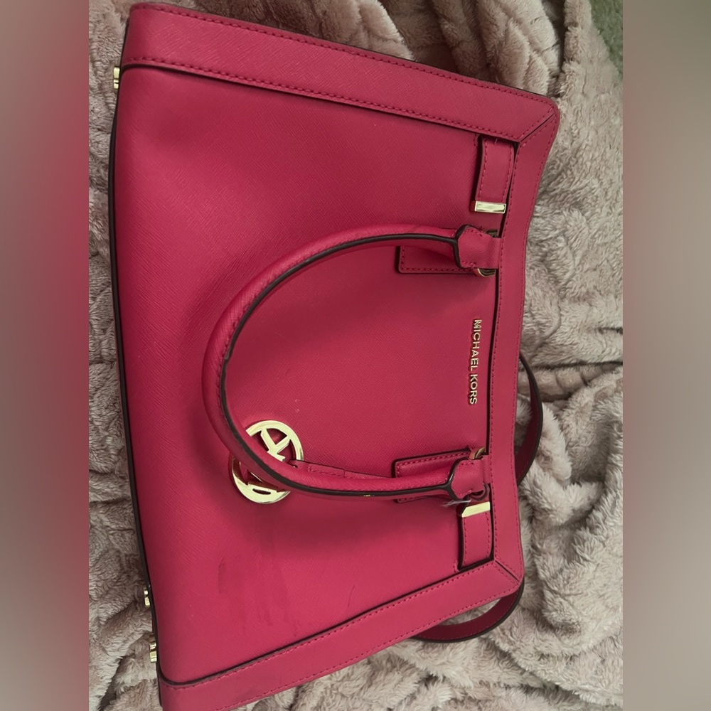 Michael Kors purse